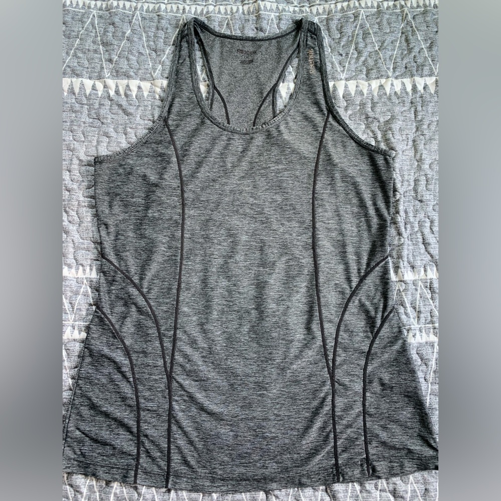 Reebok Gray tank top size Large